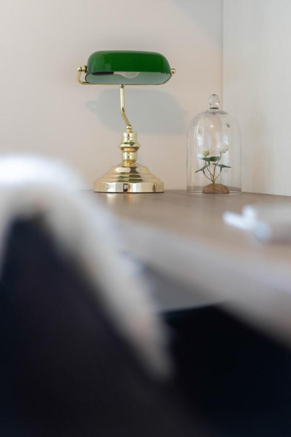 Apartment Stylish 2bdr Apartment- Free Garage Zagreb